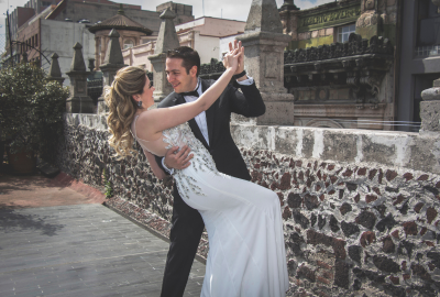 Novios bailando Novios bailando