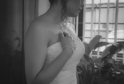 Novia con vestido Novia con vestido